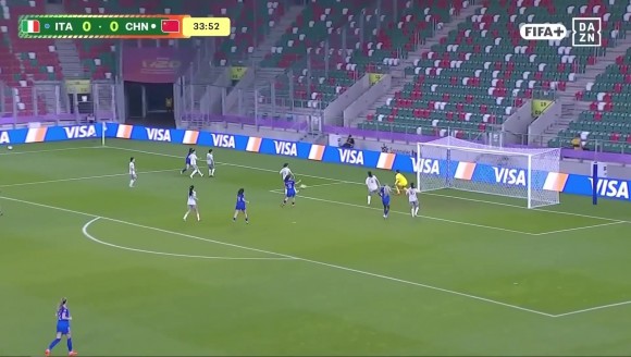 阿皮亚补射空门得手，U20女足0-1落后意大利！
